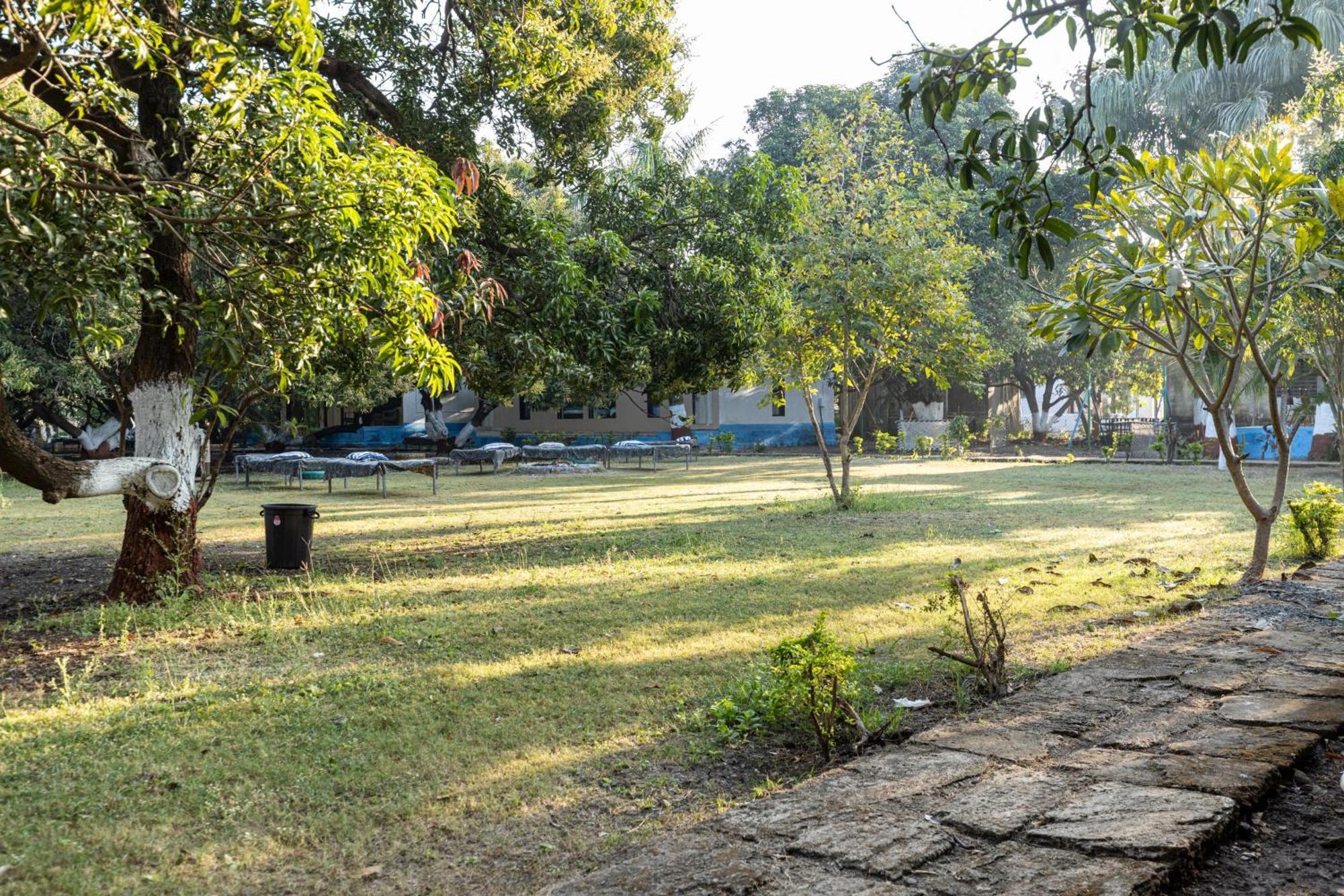 Gir County Resort Sasan Gir Exterior photo
