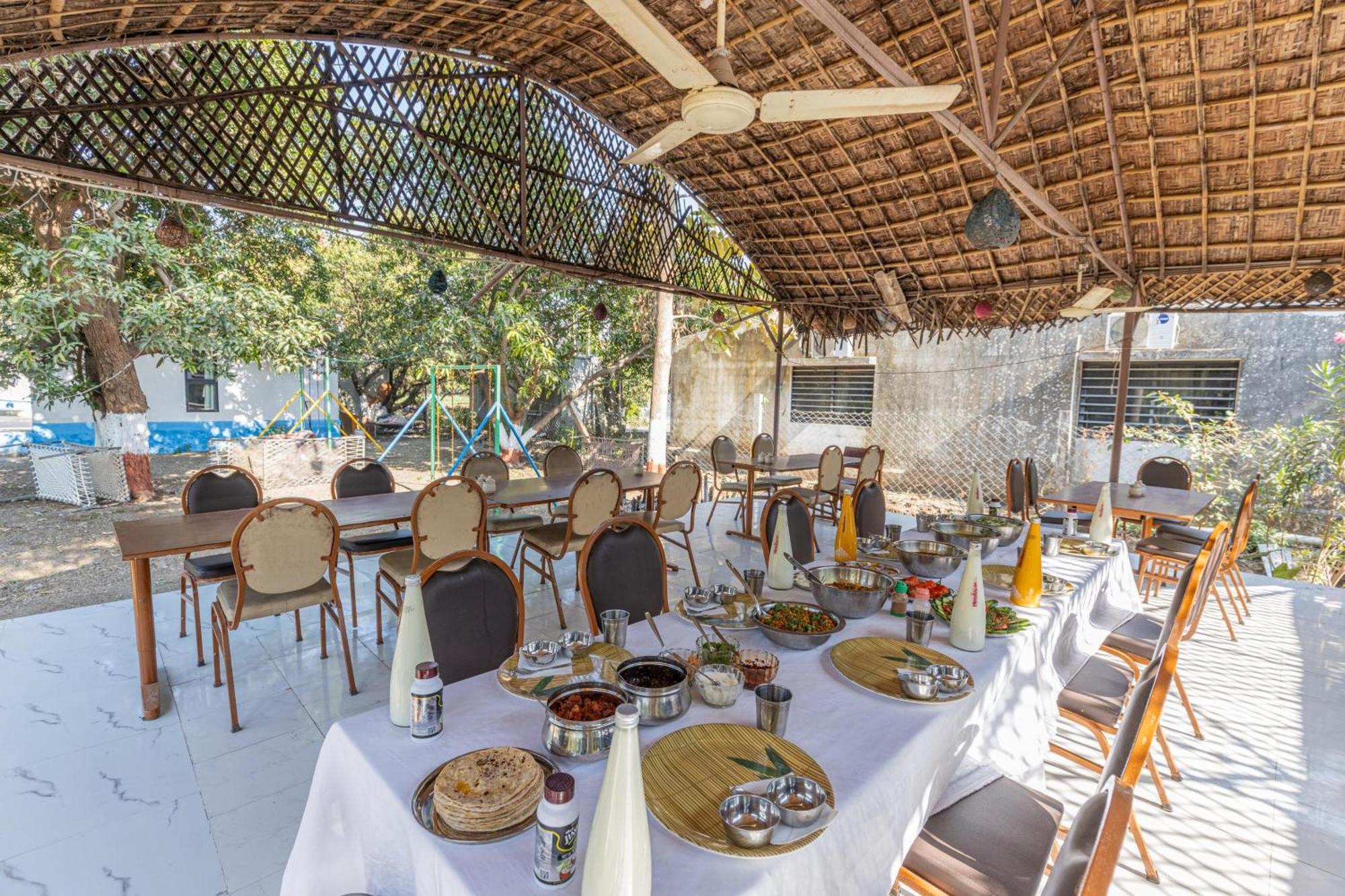 Gir County Resort Sasan Gir Exterior photo